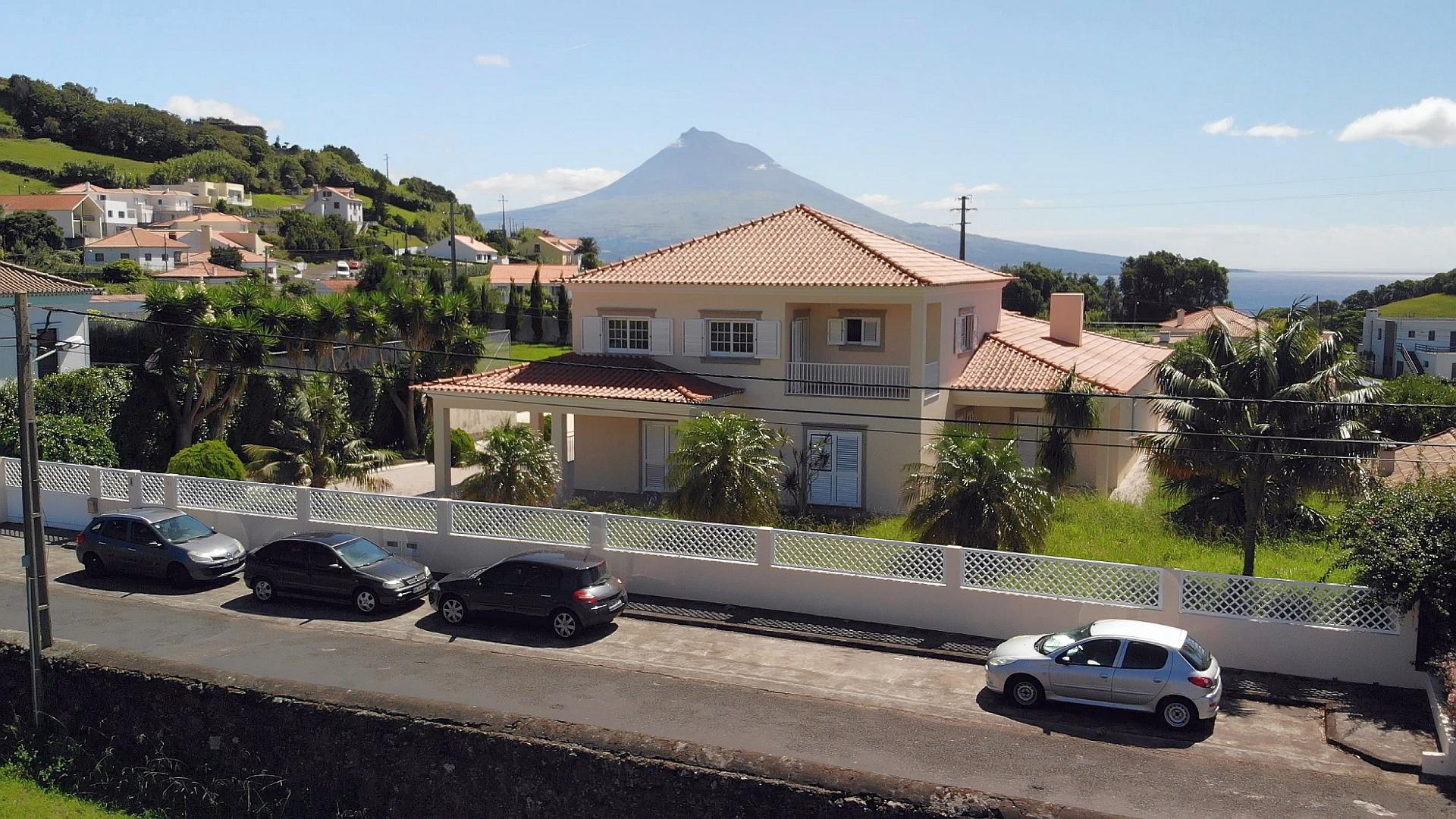 Luxury_Villa_sale_Faial