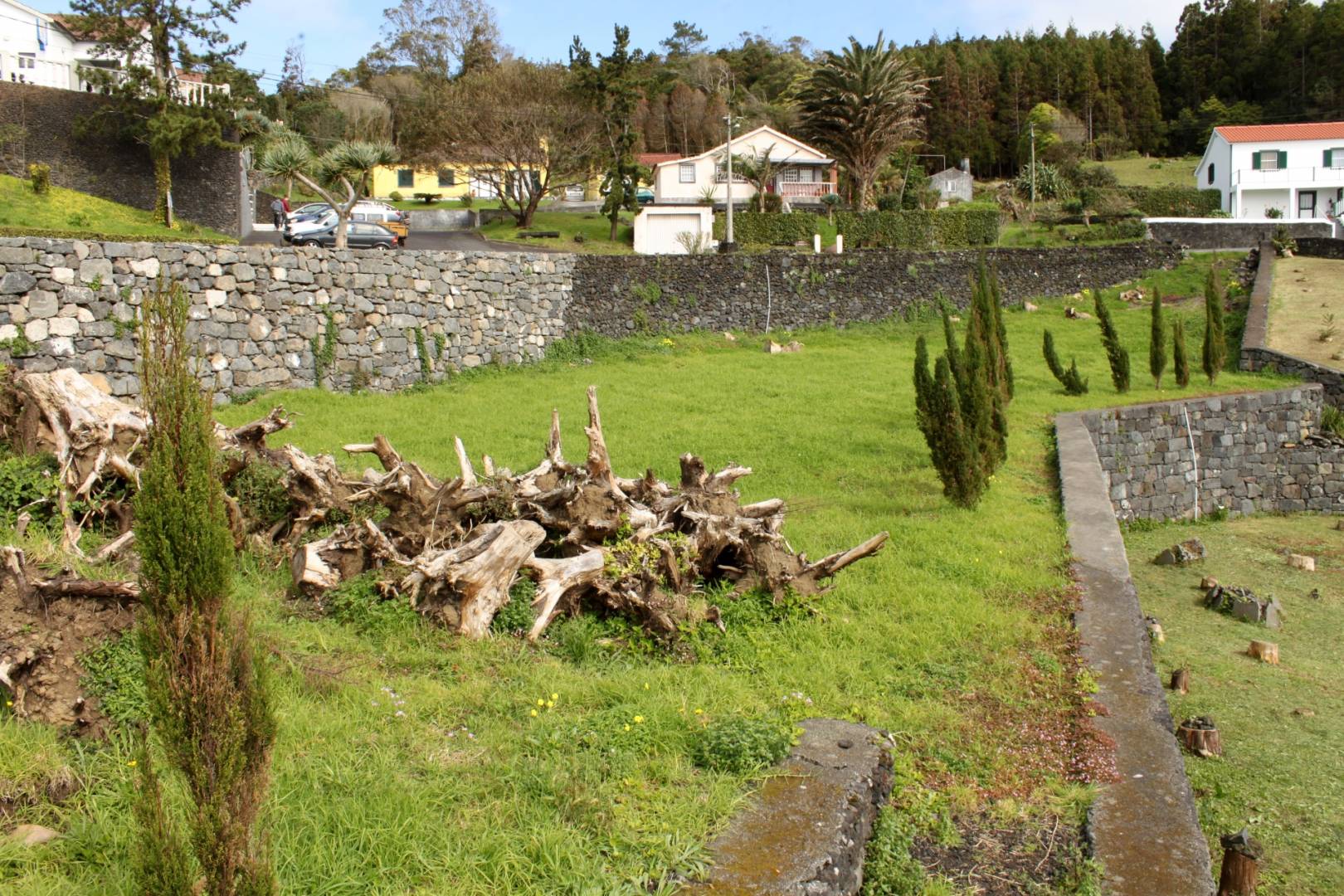 Large modern house view Faial