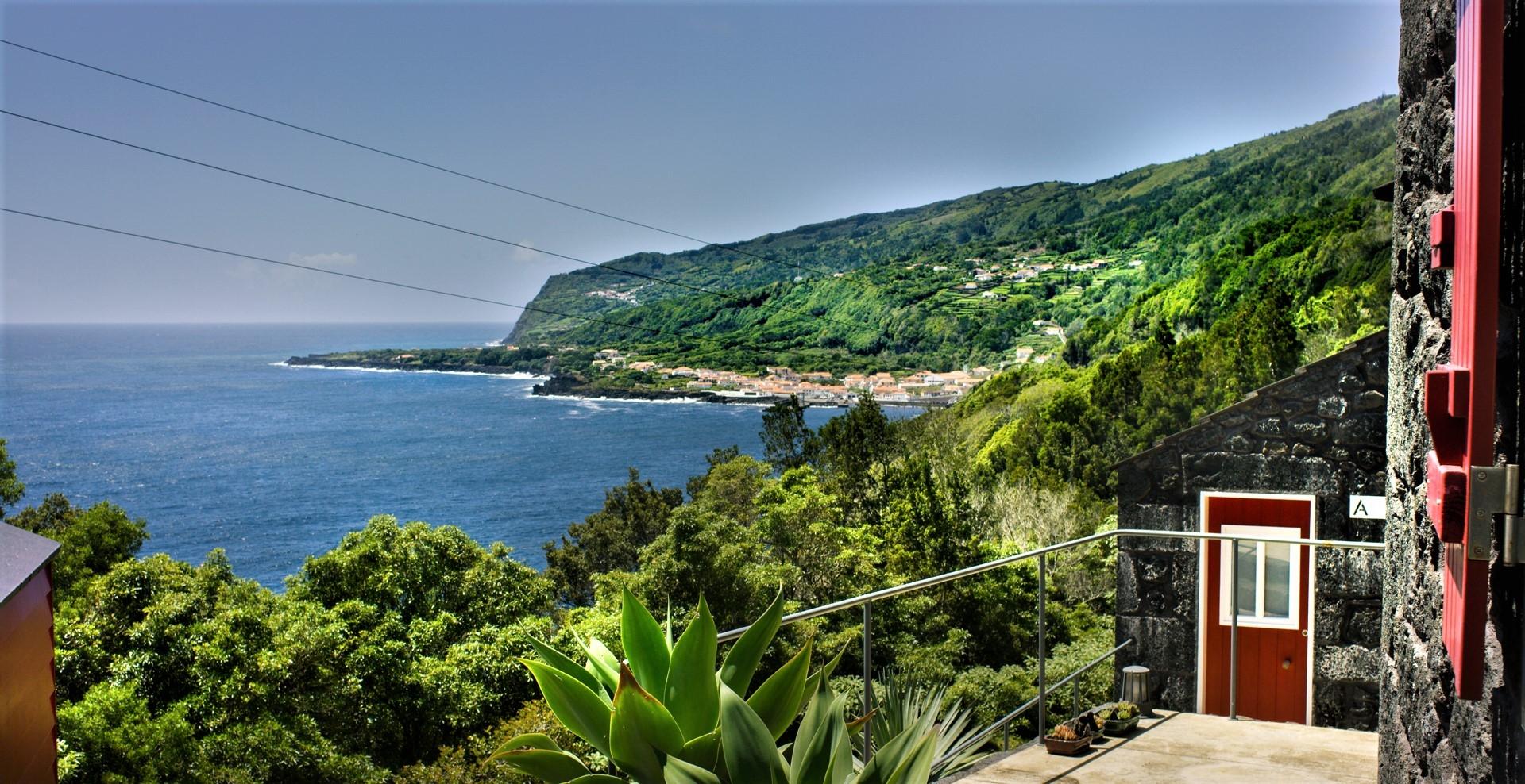 tourism sea view Pico