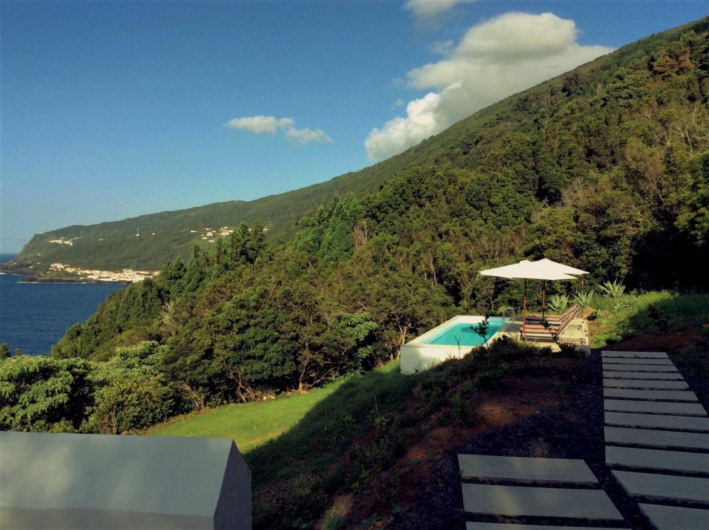 tourism sea view Pico