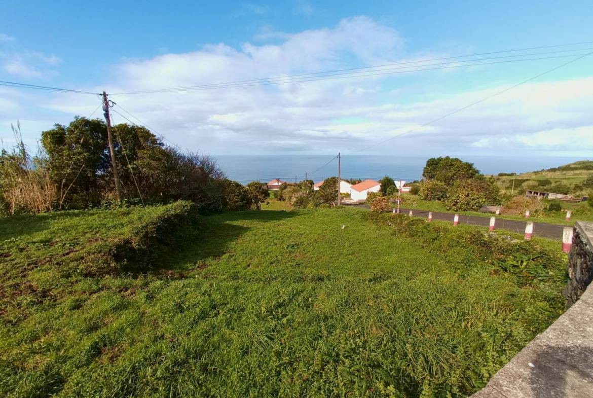 buildable plot view faial