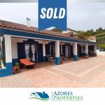 villa garden view city