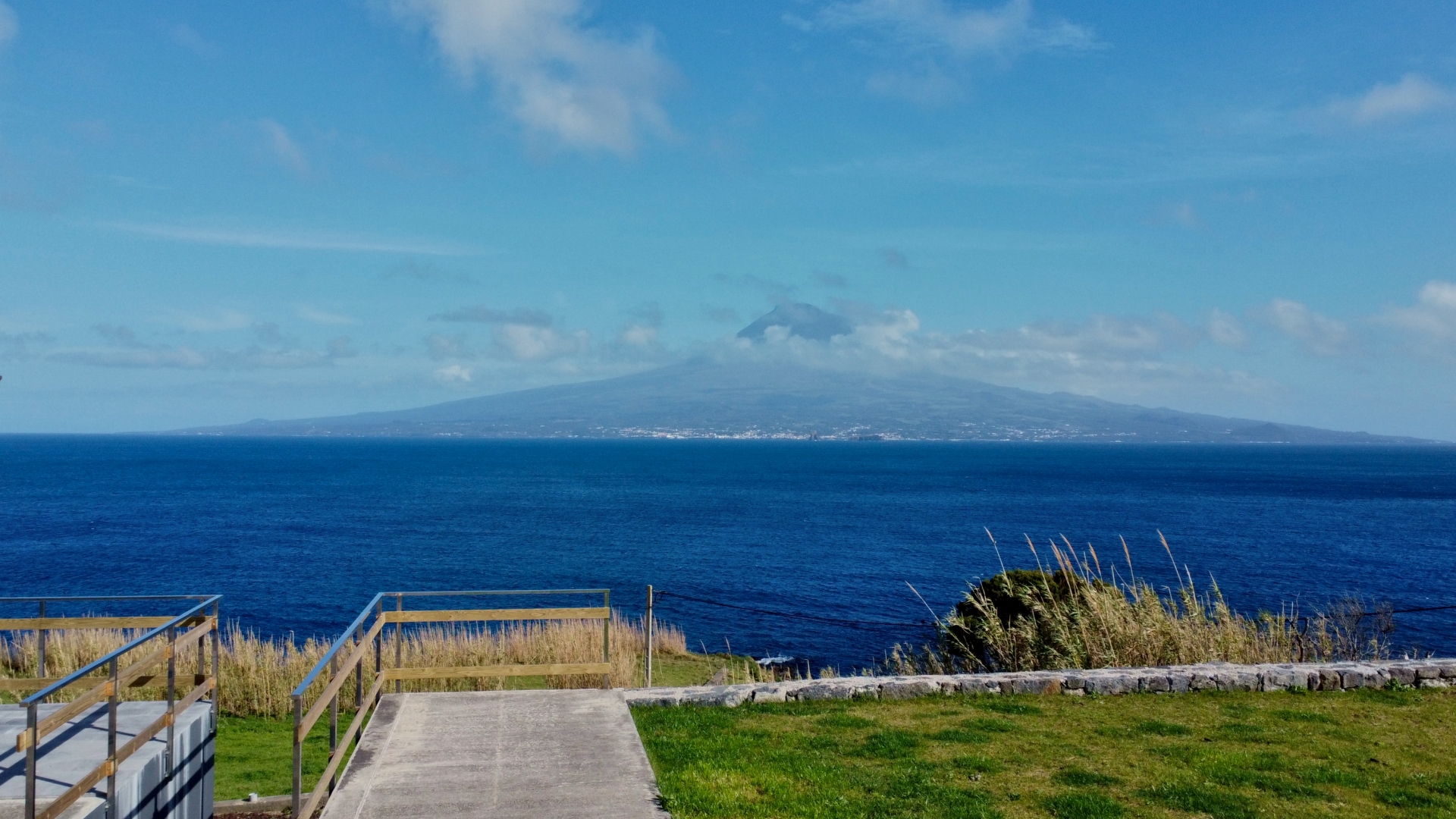 modern seaside house Faial