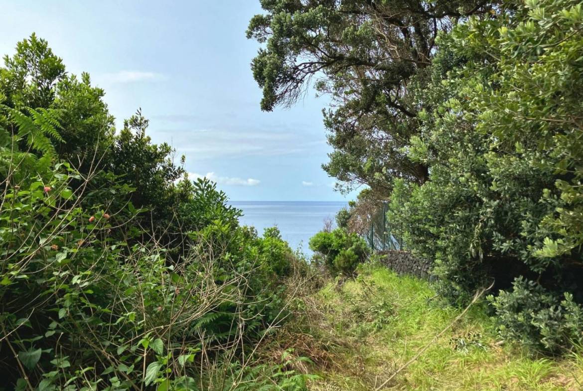 building plot seaside faial