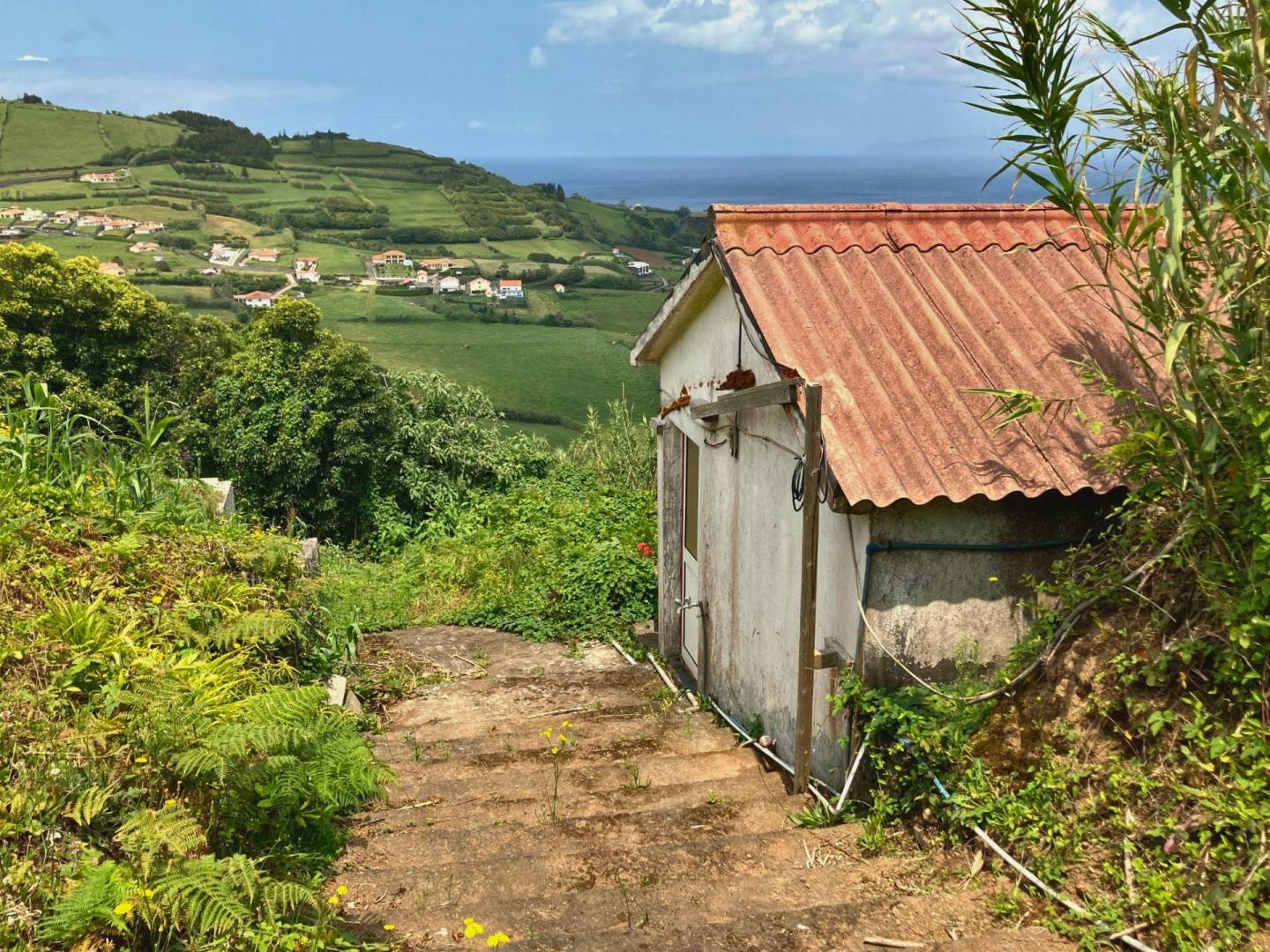 house land views faial