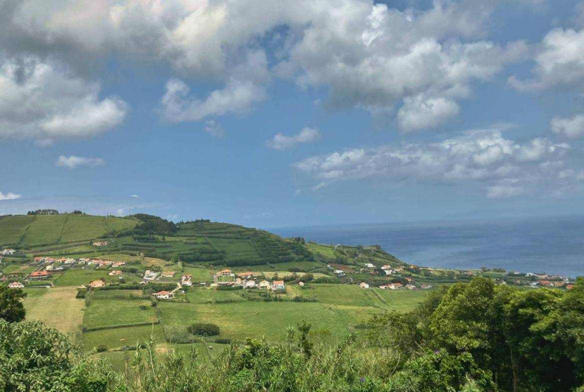 house land views faial