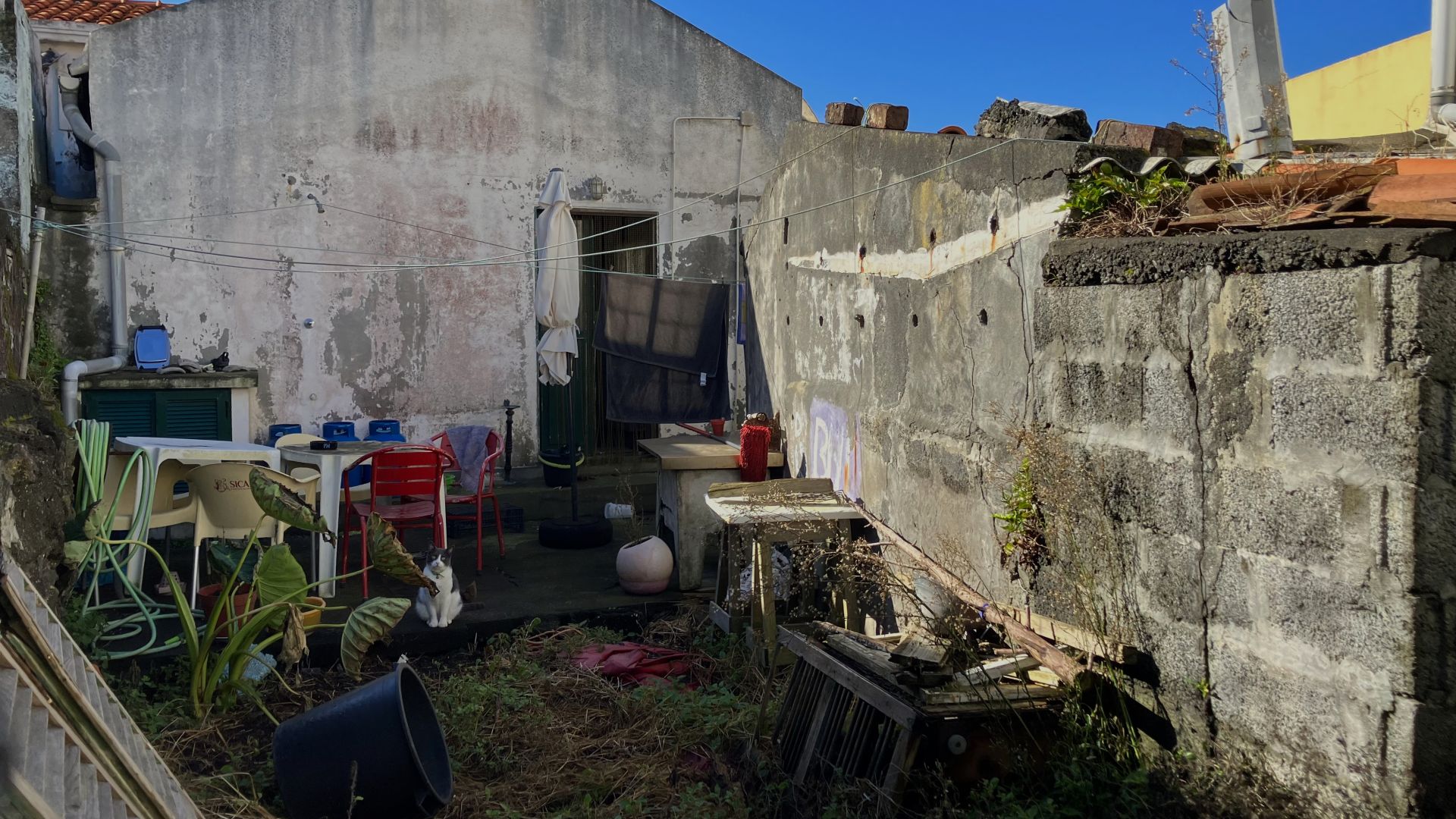 seaside family house azores